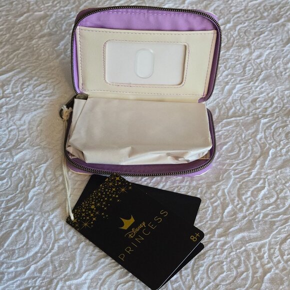 NWT Disney Loungefly Tangled Pascal Lavender Floral Zip Around Wallet - Picture 3 of 6